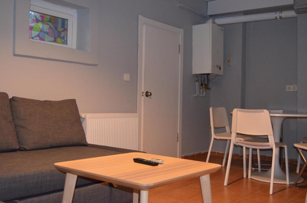 Newly Renovated Cozy Stay O-5 In Taksim Istanboel Buitenkant foto