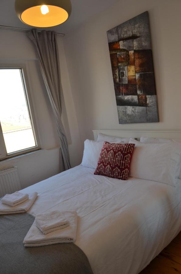 Newly Renovated Cozy Stay O-5 In Taksim Istanboel Buitenkant foto