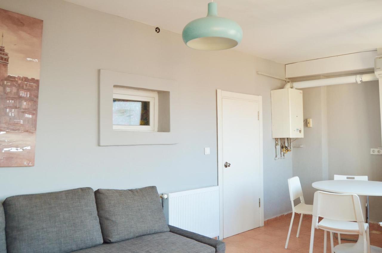 Newly Renovated Cozy Stay O-5 In Taksim Istanboel Buitenkant foto